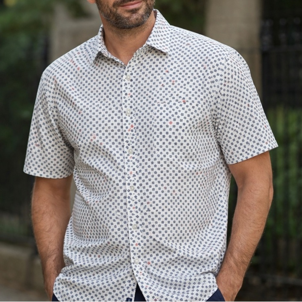 🇺🇸 George Men's White Shirt with Blue and Red Pattern Classic Fit Large July 4